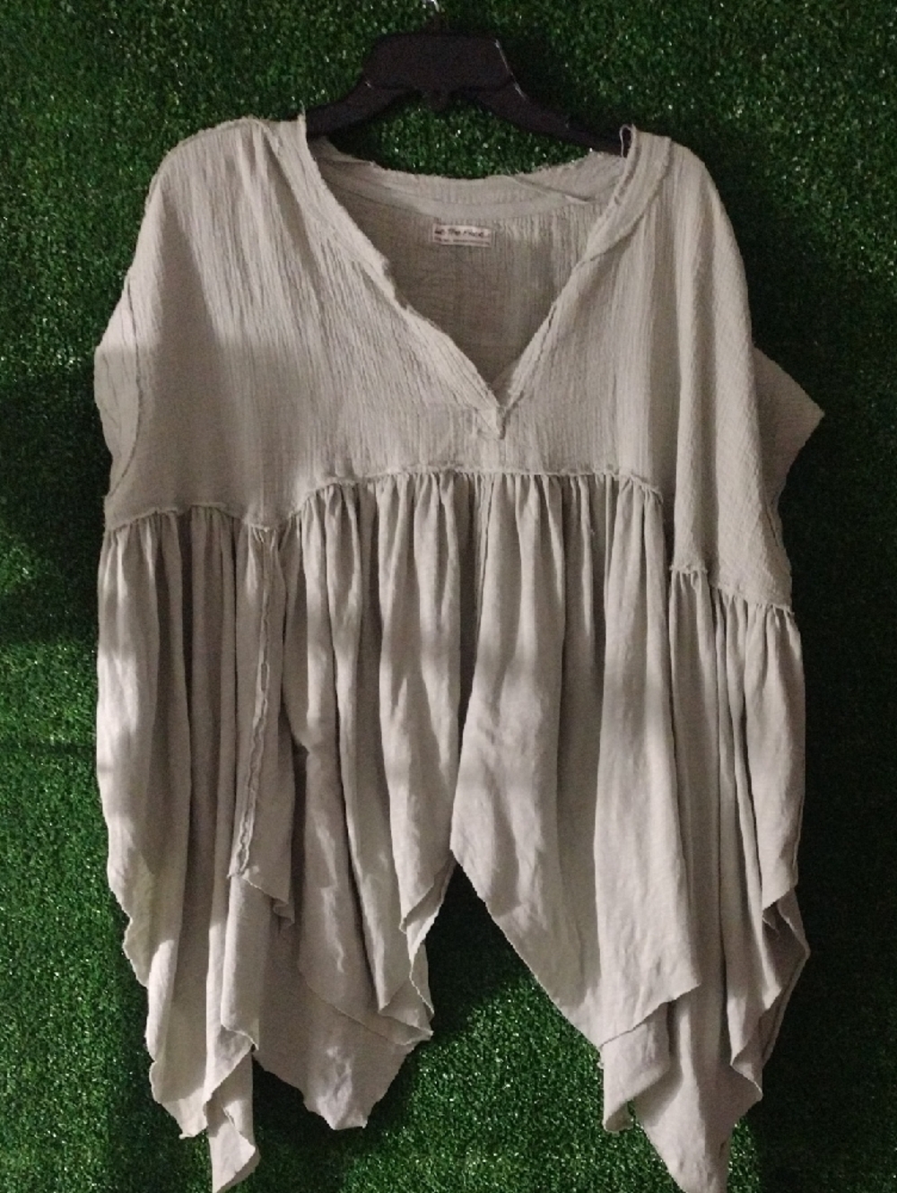 We The Free Boho Loose Gauze V-Neck Women's Top in Sage Green - Picture 7 of 7